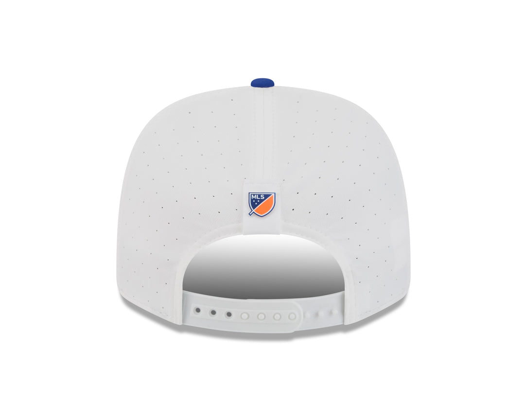 Kickoff Hat 970