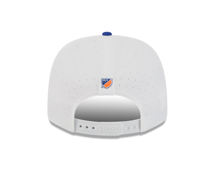 Kickoff Hat 970