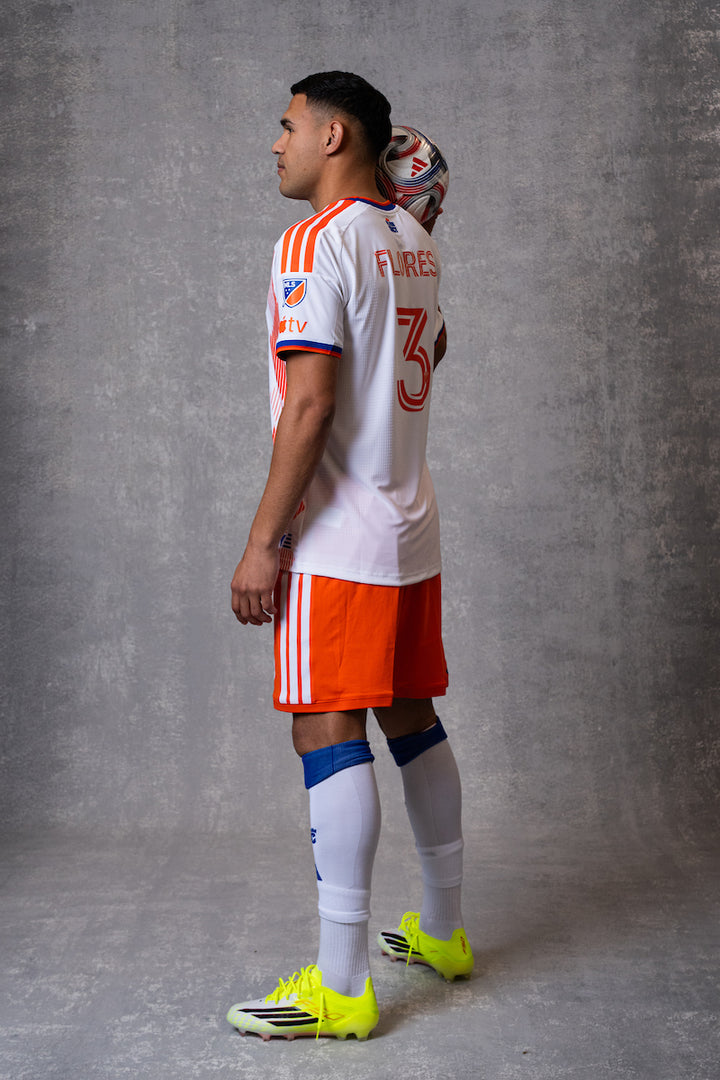 Flores Authentic Secondary Seven Hills Kit