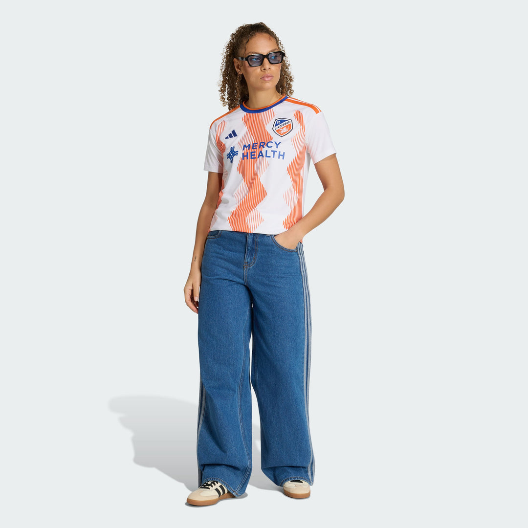 Women Secondary Seven Hills Kit