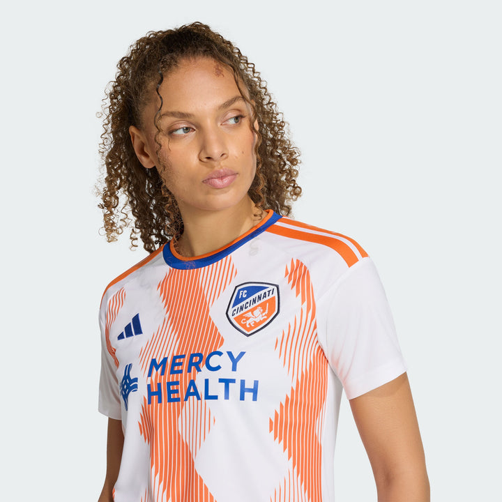 Women Secondary Seven Hills Kit